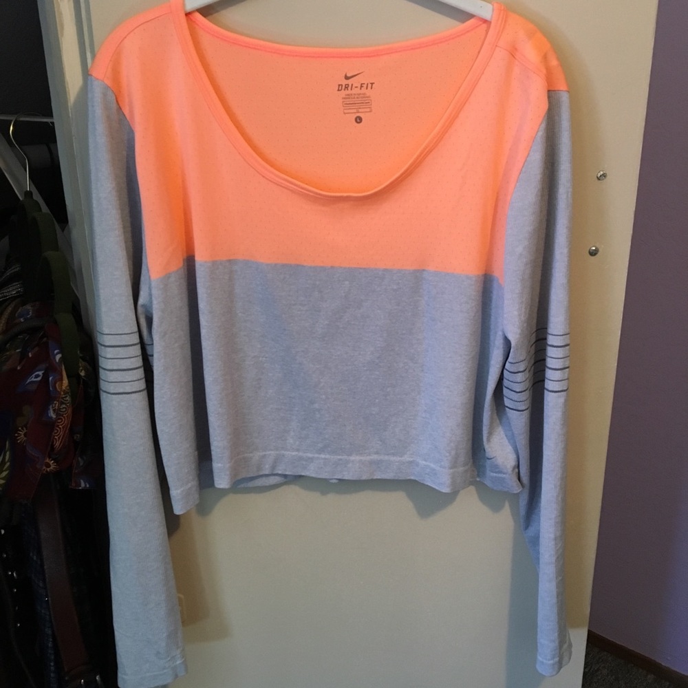 Nike Dri-fit Crop Top
